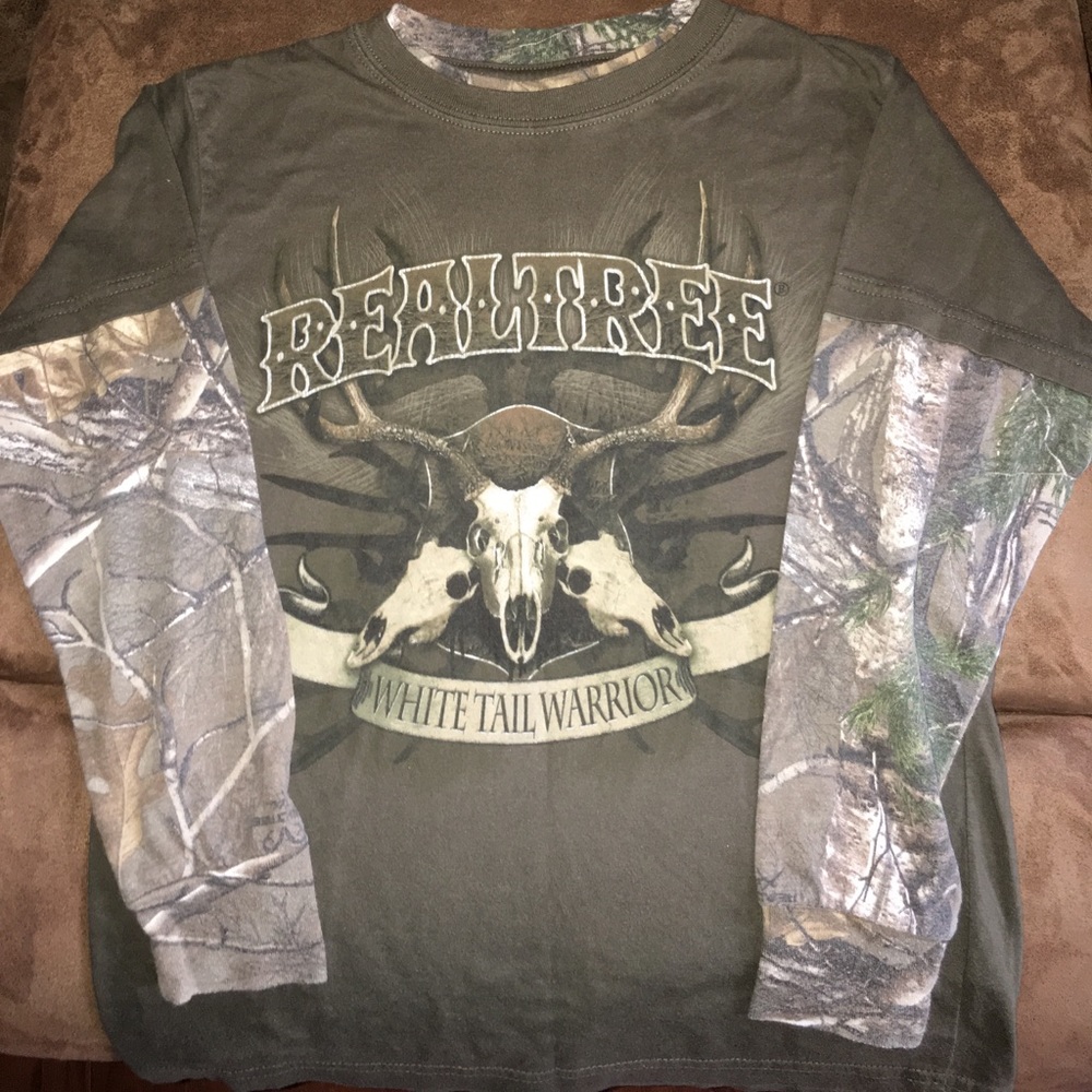 Boy's Long Sleeved Tshirt