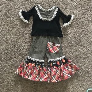 Owls & Bats Ruffle Pant Set (2)
