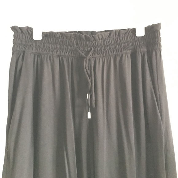 HM black wide leg cotton pants - Picture 2 of 2