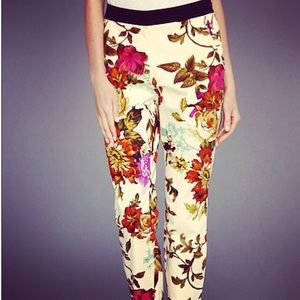 ON SALE!! Ted Baker Fitted Floral Pants