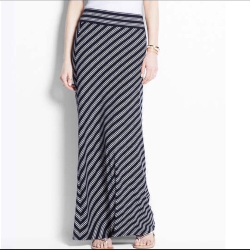 Ann Taylor Diagonal Stripe Maxi Skirt- XS