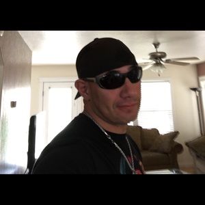 Meet your Posher, Steven