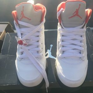 Air Jordan retro 5s