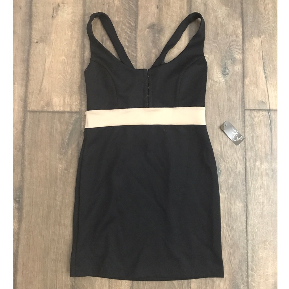 ⭐️NWT Black and Tan fitted dress