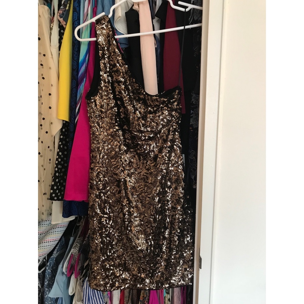 ✨Aqua one shoulder sequin dress✨