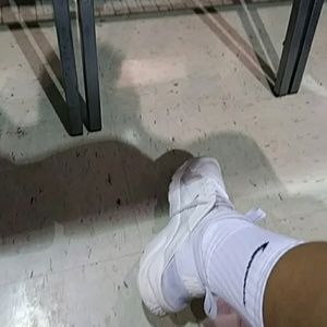 Meet your Posher, Emmanuel