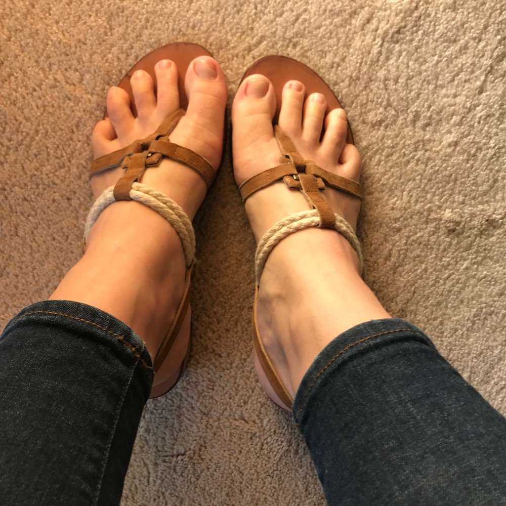 Hunter lindy sandal 8.5 nautical square heel suede