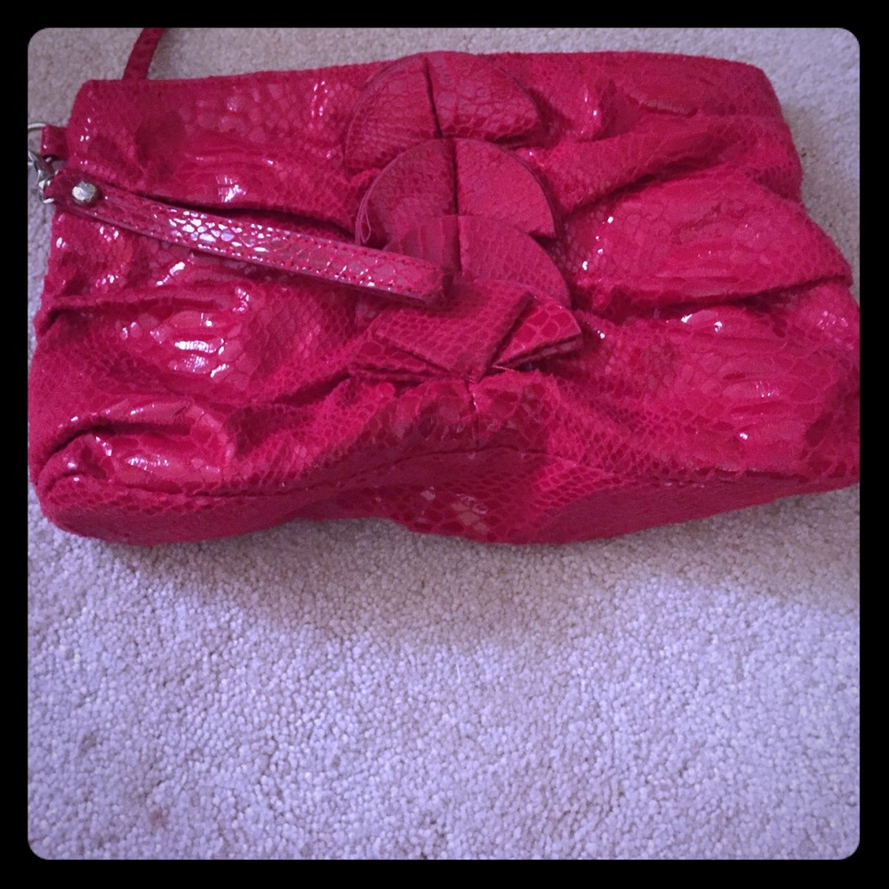 Large wristlet