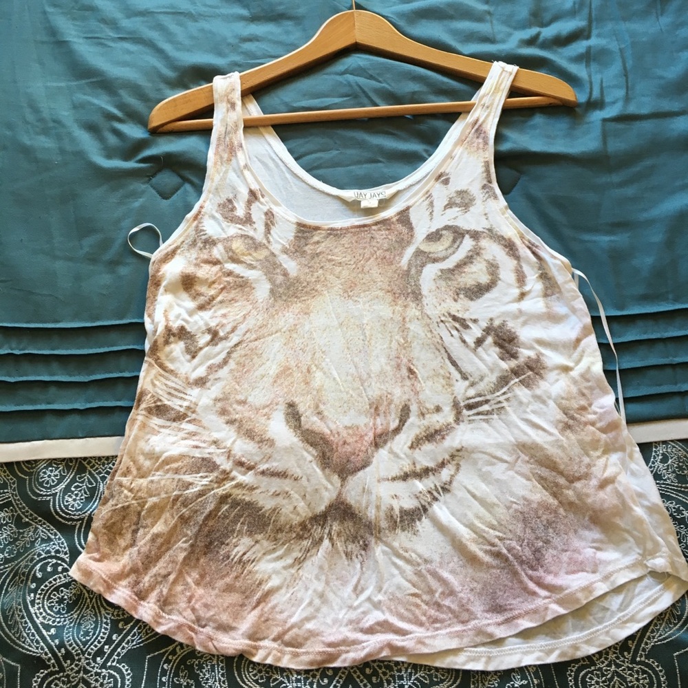 Tiger top