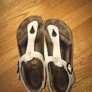 Birkenstock size 37 usually a 7-71/2 in women’s