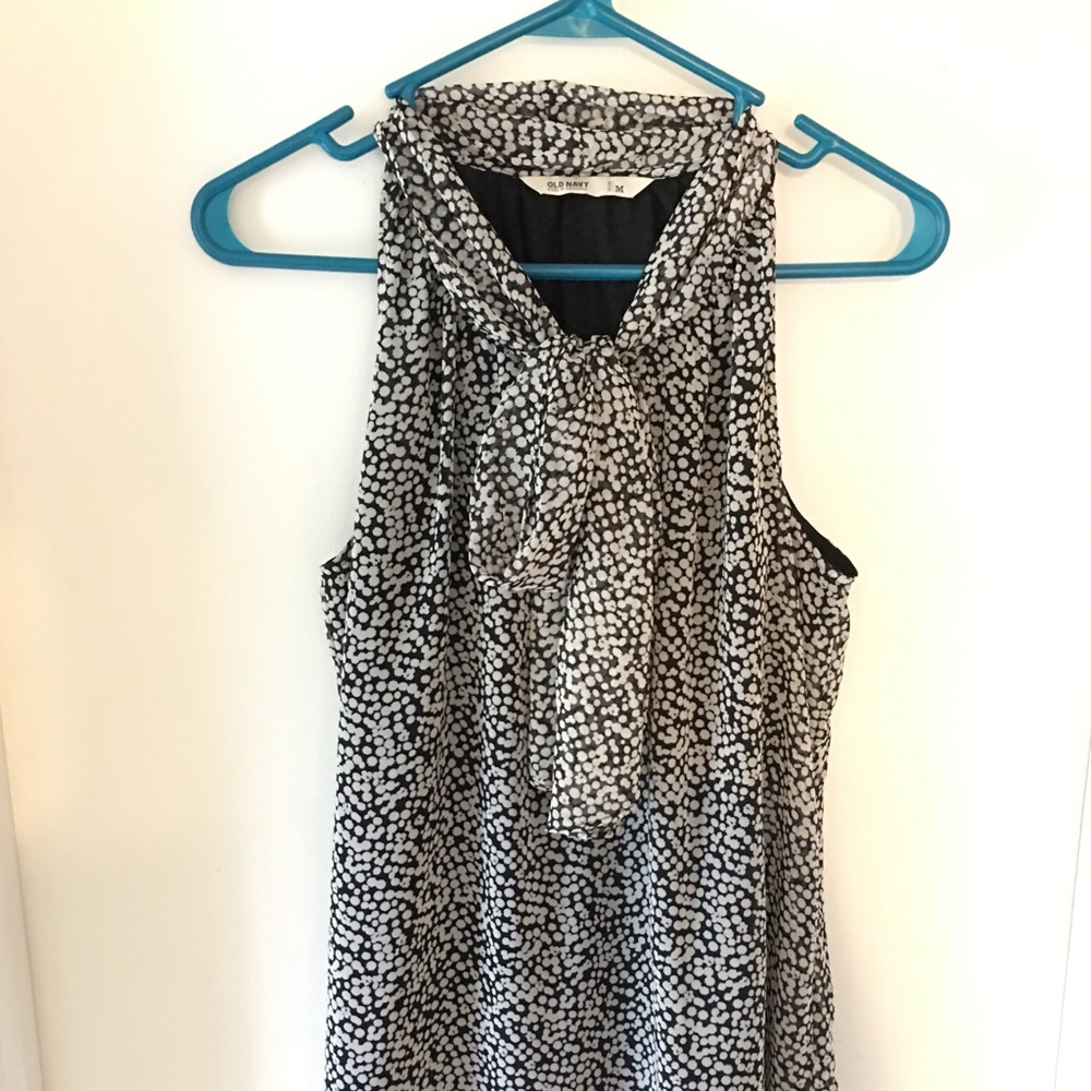 Pattern sleeveless blouse