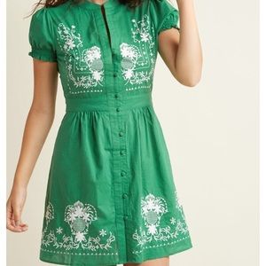 Modcloth Sunny Girl "Needlework it Out" dress, M