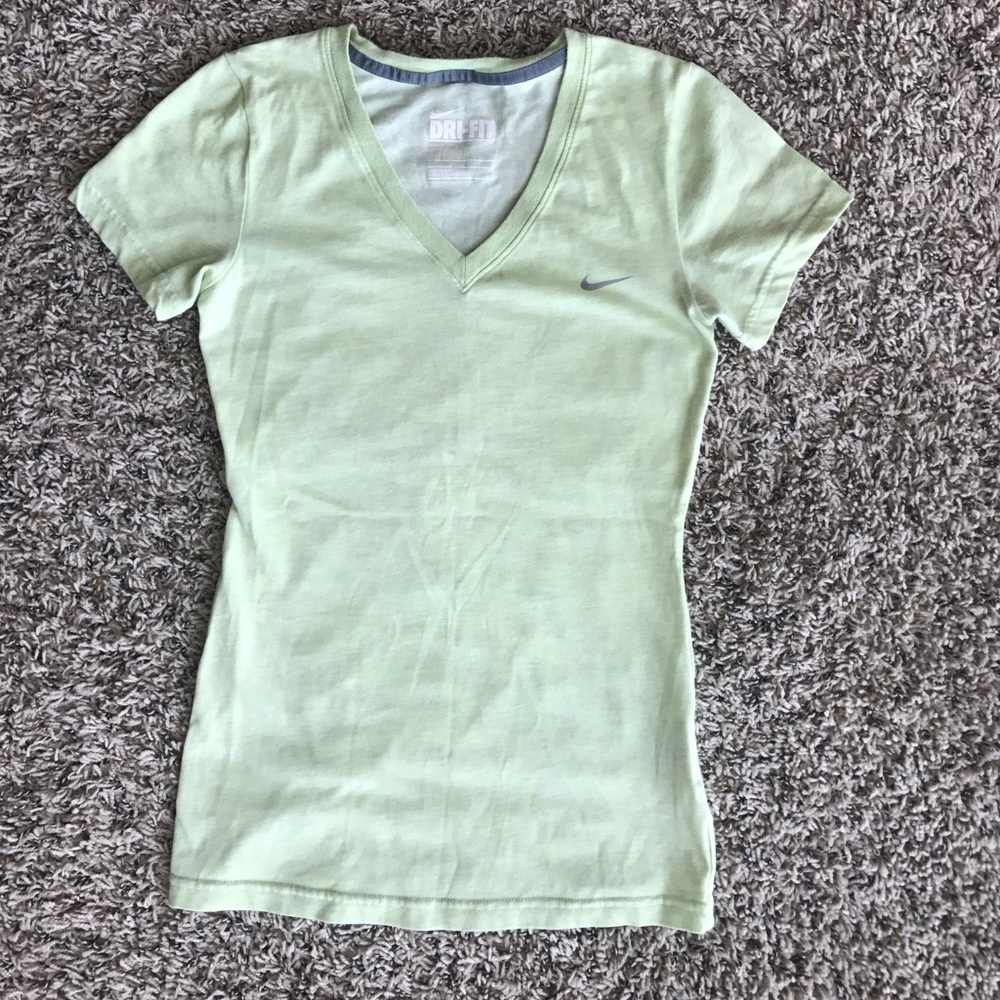 Nike t-shirt