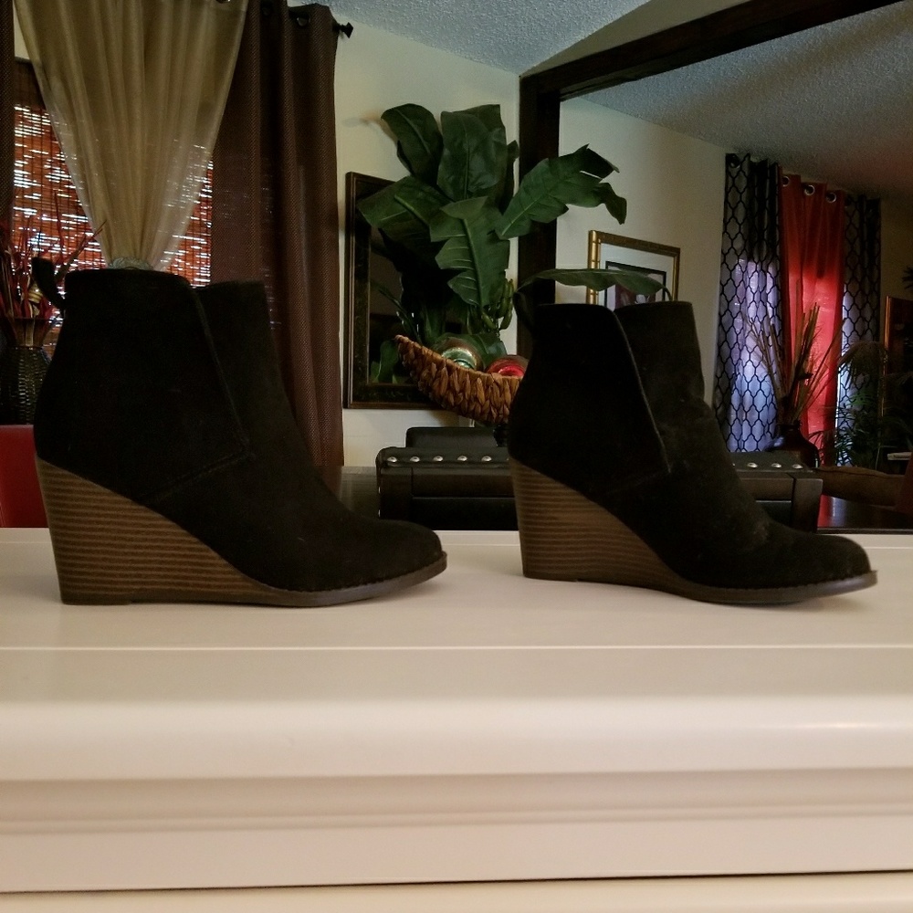 Ankle boots