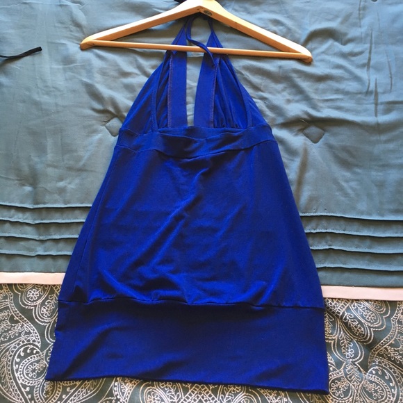 Top - Picture 2 of 2