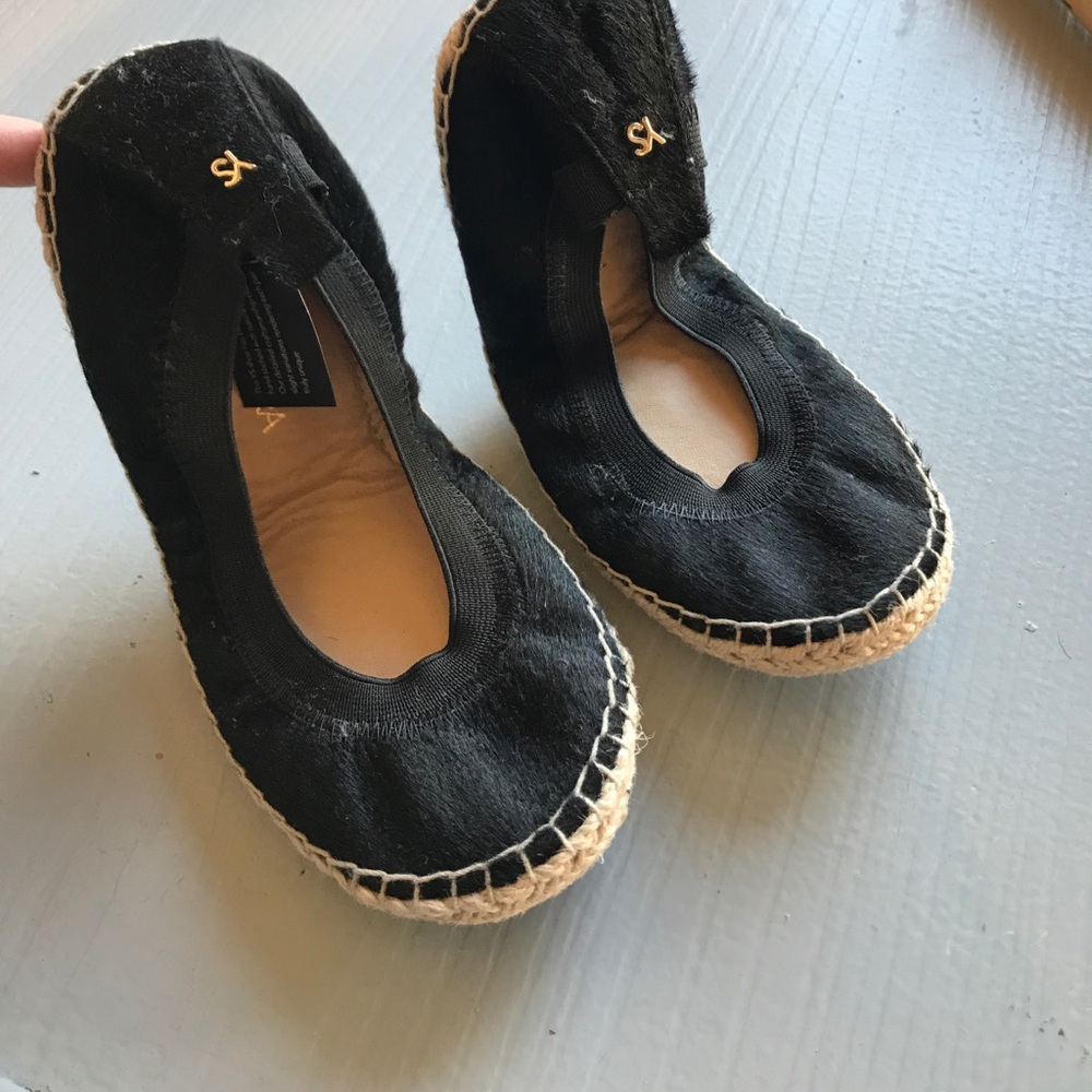 Yosi Samra Lara Calf Hair straw edge flat