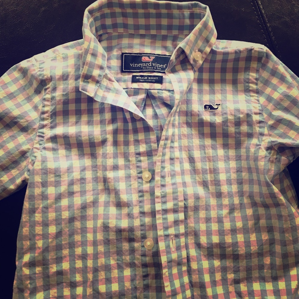 Vineyard vines shirt