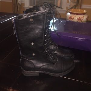 Madden girl combat boots