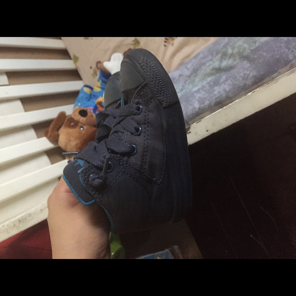 Toddler converse