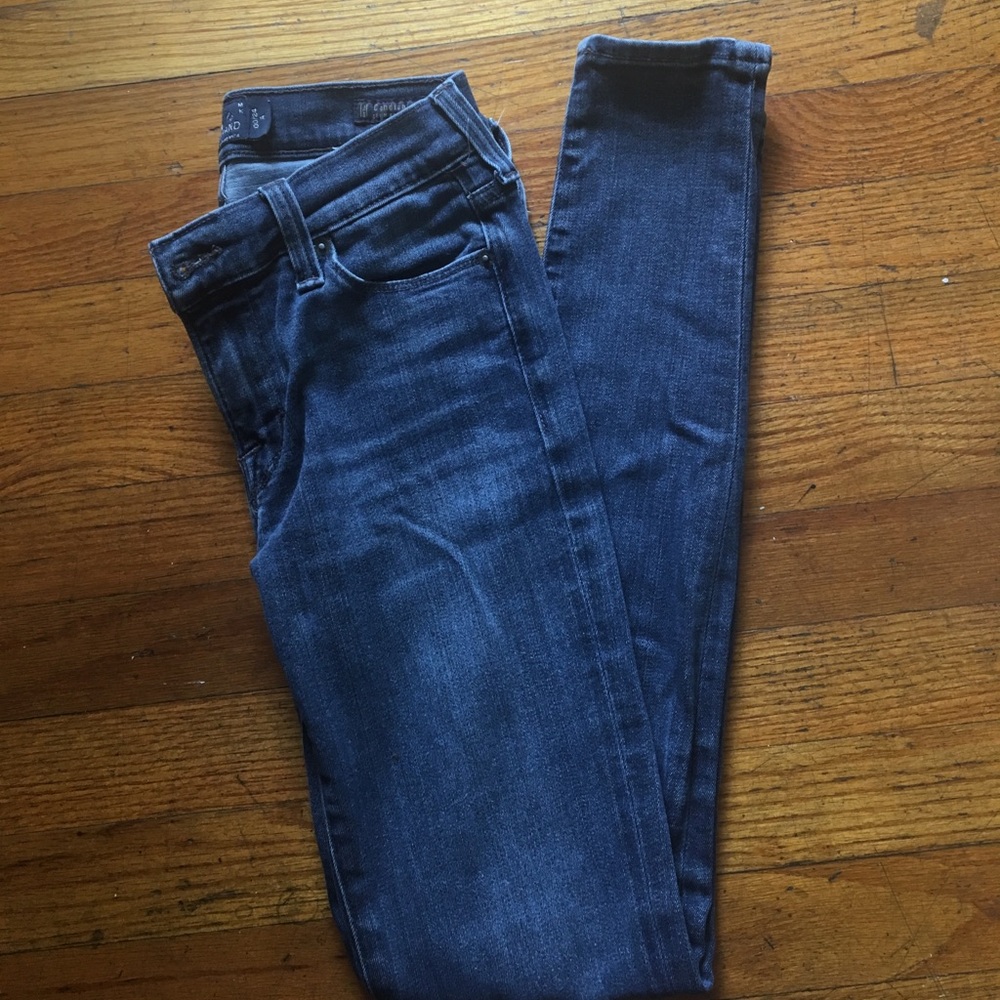 Lucky Brand Dark Wash Skinny Jean Size 24