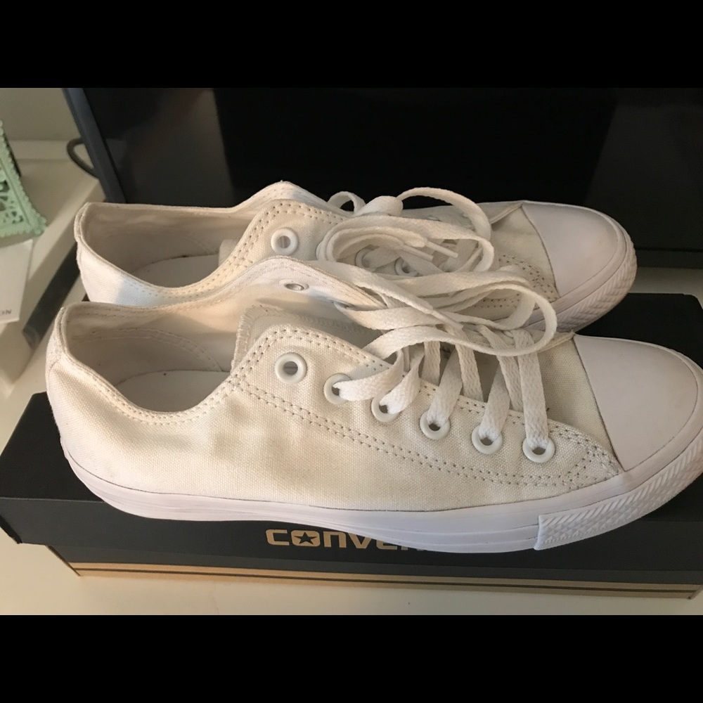 White converses