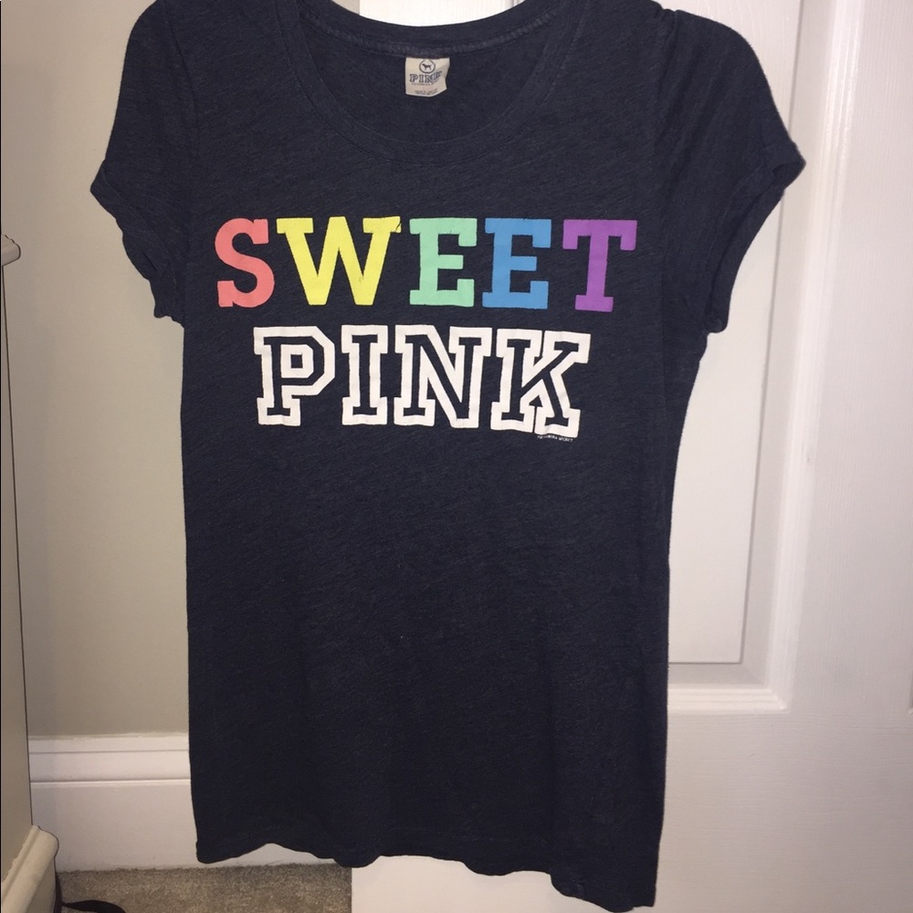 VS PINK T-Shirt