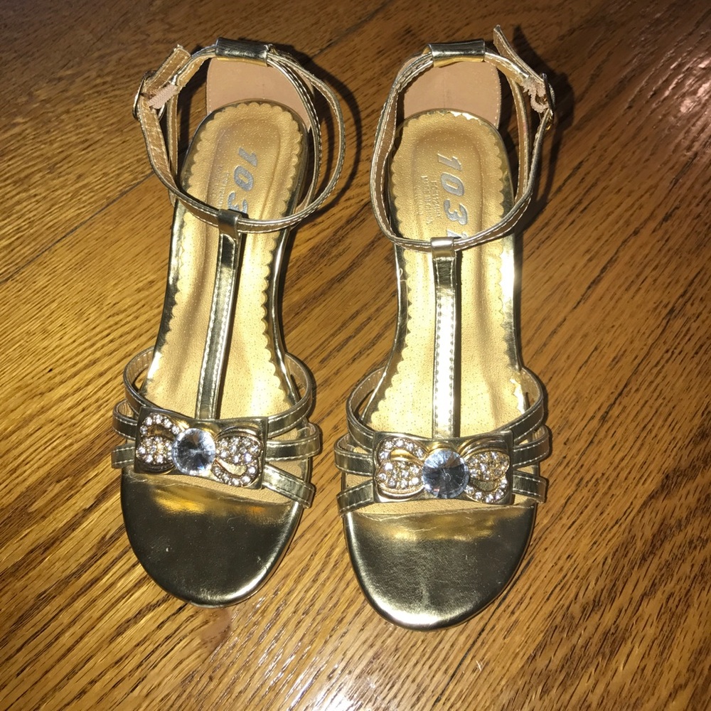 Girls Gold Disco heels with rhinestones GUC SZ 13