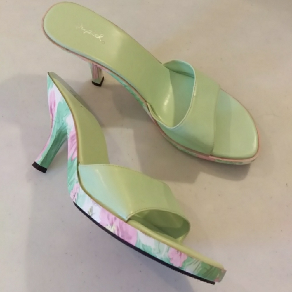 Qupid 11 mint green and pink 4 inch heel slide
