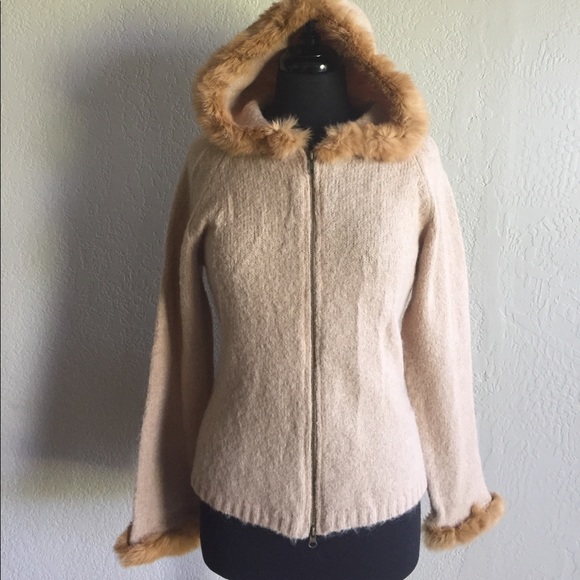 Vintage Fur Trimmed Cadigan - Picture 1 of 4
