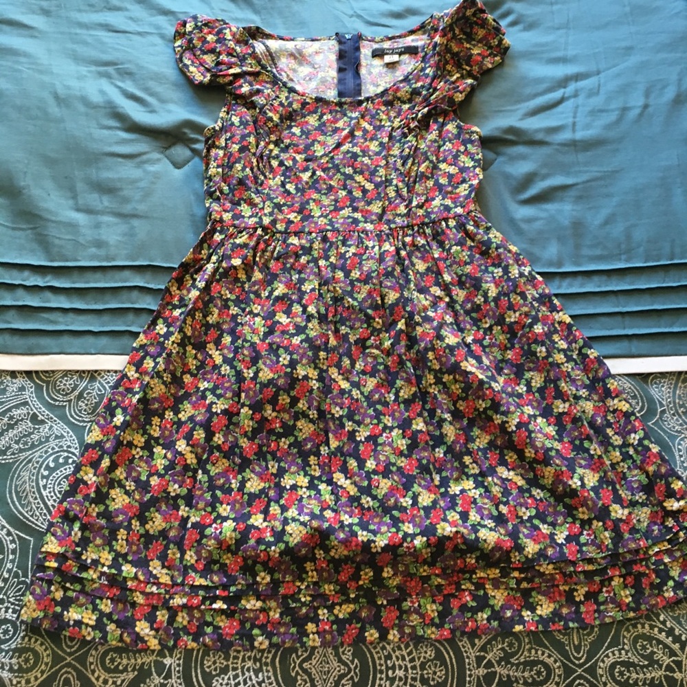 Short dress