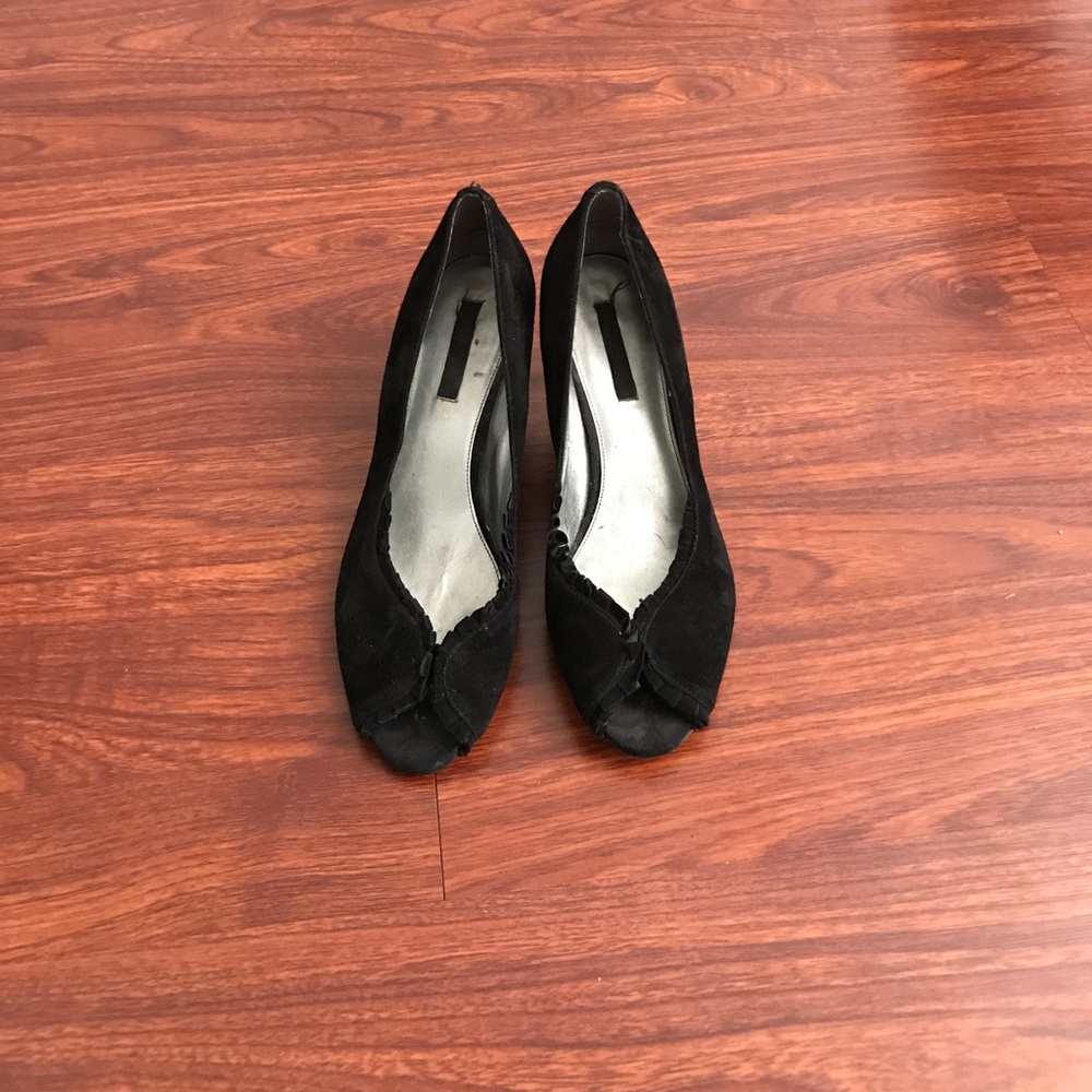 Peep toe heels