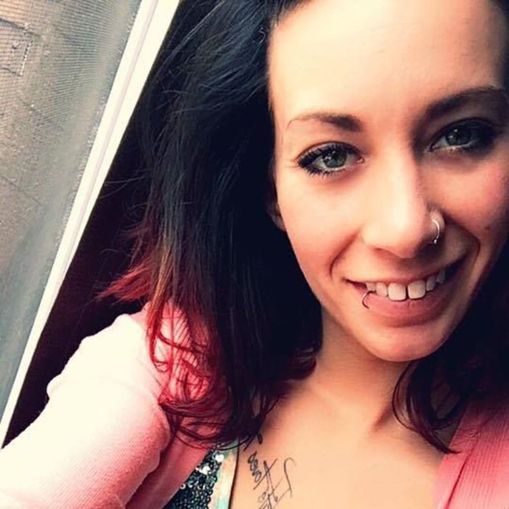 Meet your Posher, Caleigh