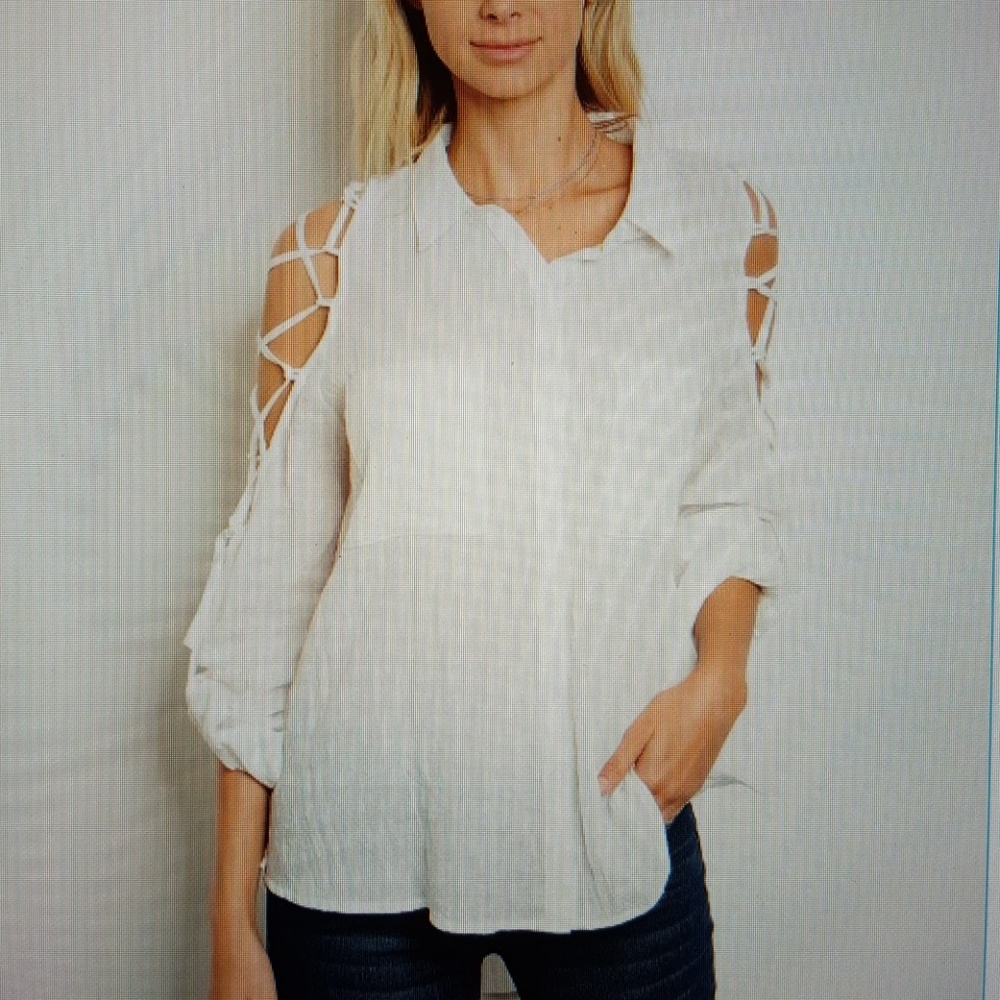 OFF WHITE TOP - Picture 3 of 3