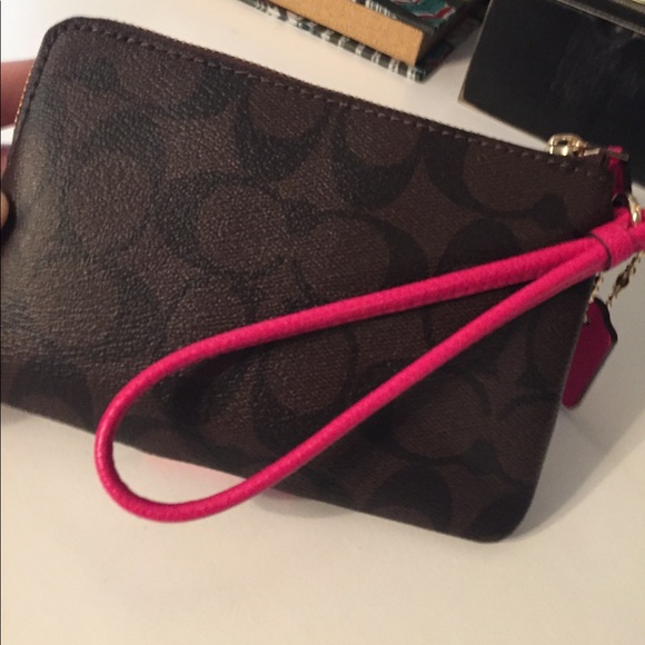 Coach Signature Corner Zip Wristlet - Picture 6 of 6