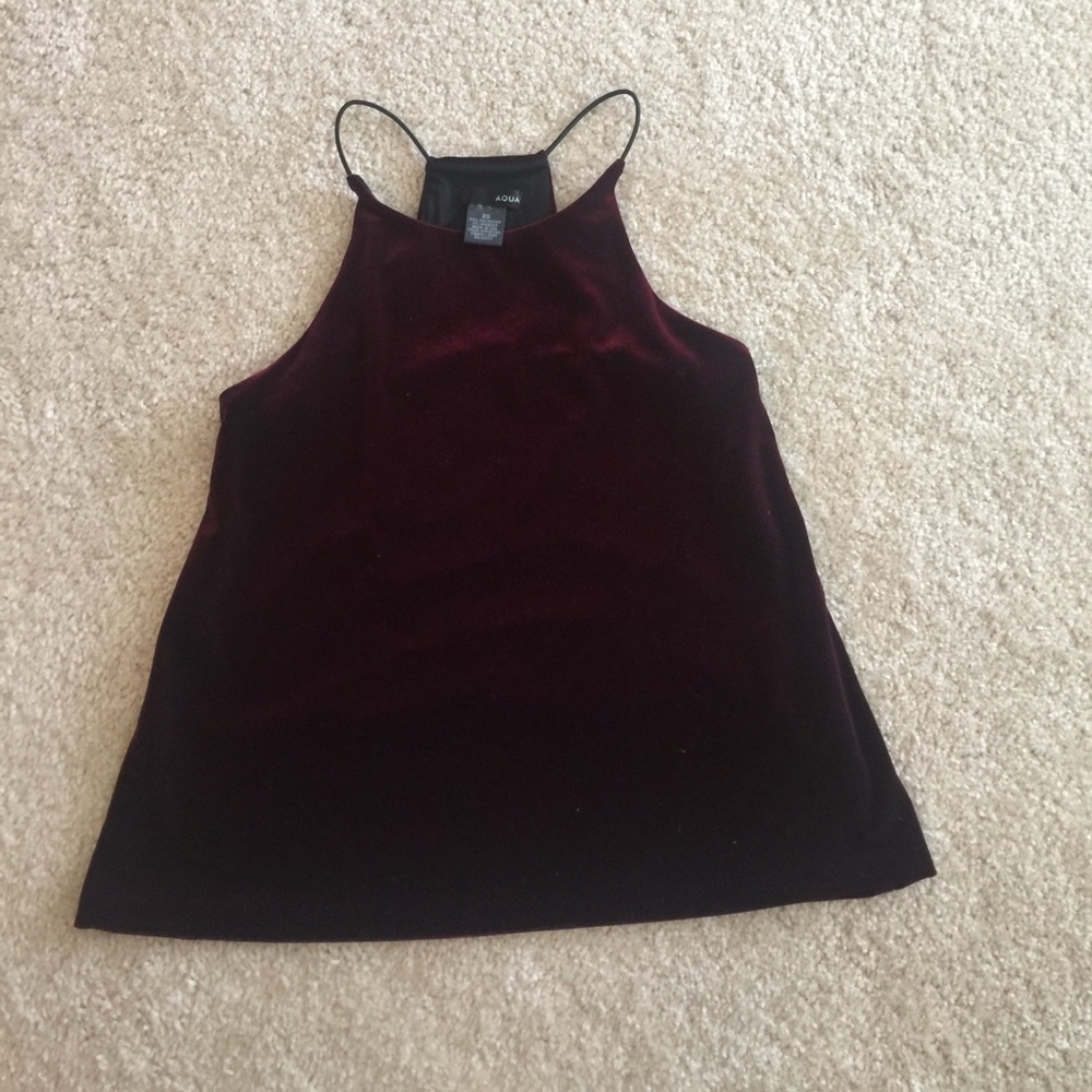 Velvet sleeveless top