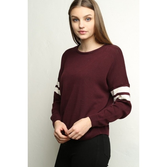 Brandy Melville Sweaters - Brandy Melville Veena Sweater