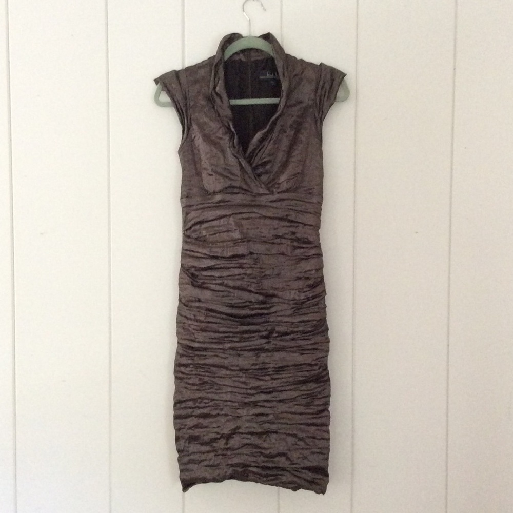 NICOLE MILLER Sz 6 Metallic Sheath Dress in Bronze