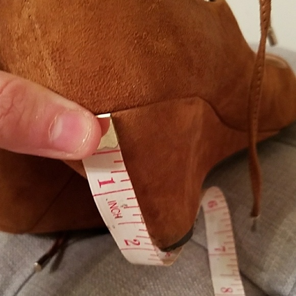 Marc Fisher Tan Suede lace up wedge - Picture 7 of 8