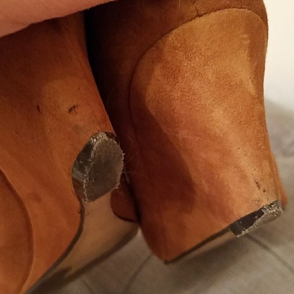 Marc Fisher Tan Suede lace up wedge - Picture 8 of 8