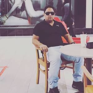 Meet your Posher, Ajit