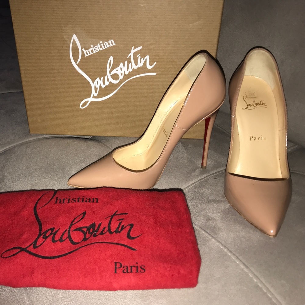 Christian Louboutin So Kate patent Nude Pump 6.5