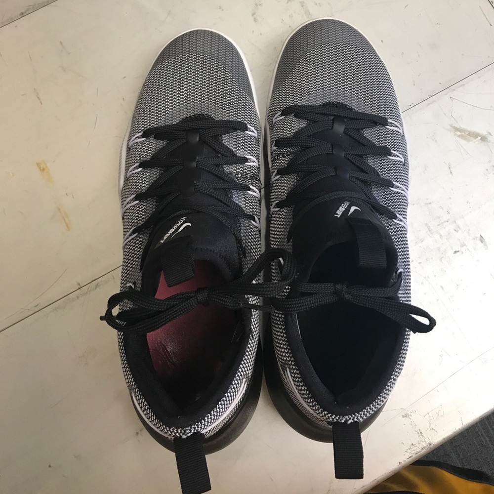 Nike Zoom Hyperrise
