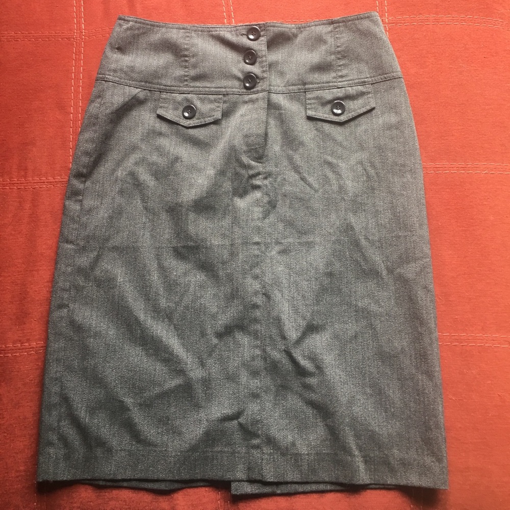 👌🏻Like New👌🏻 heathered grey pencil skirt