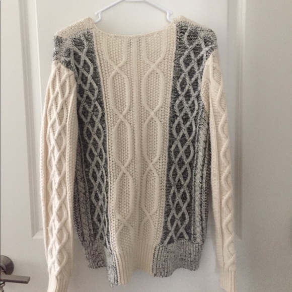 FINAL PRICE✂️NWT 10 Crosby Derek Lam wool sweater - Picture 2 of 3