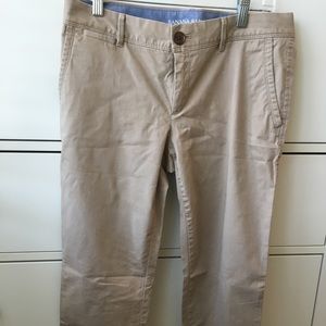 Banana Republic City Chino's