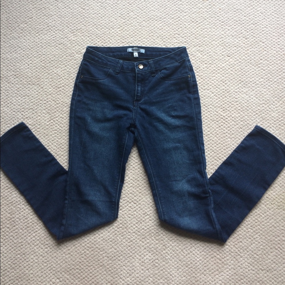 Girls DKNY skinny jeans