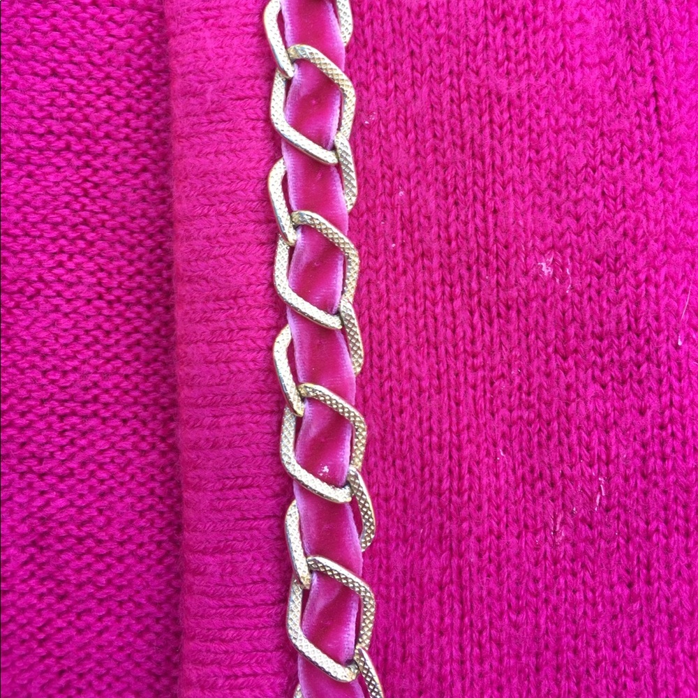 Pink Sweater - Picture 2 of 4