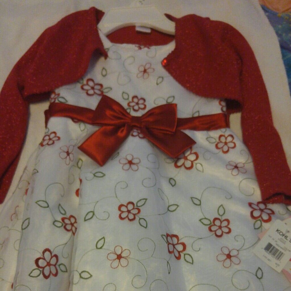 Little white georgeous dress. Size 5