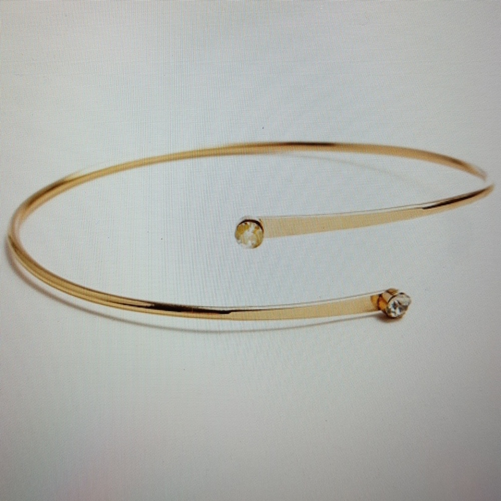 COIL METAL BRACELET