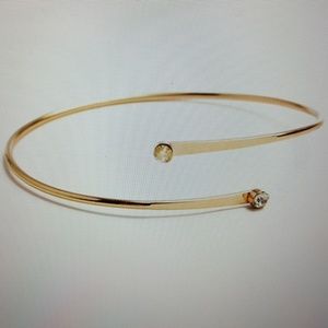 COIL METAL BRACELET